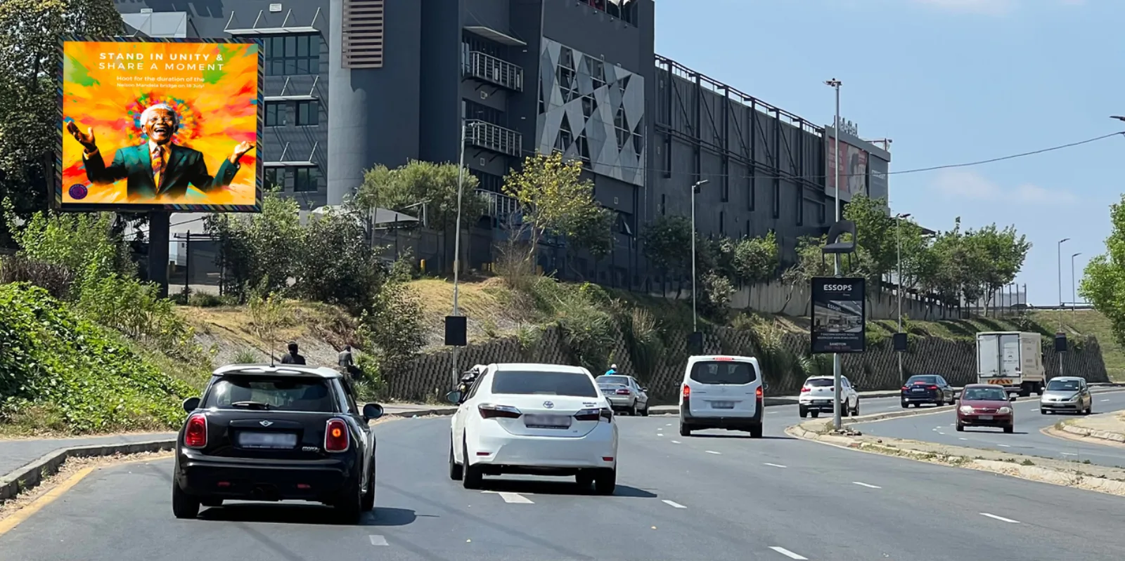 Marlboro Dr (2), Sandton from the M1 highway into the commercial (VOR-009) — digital LED screen in Sandton CBD, 5m × 5m