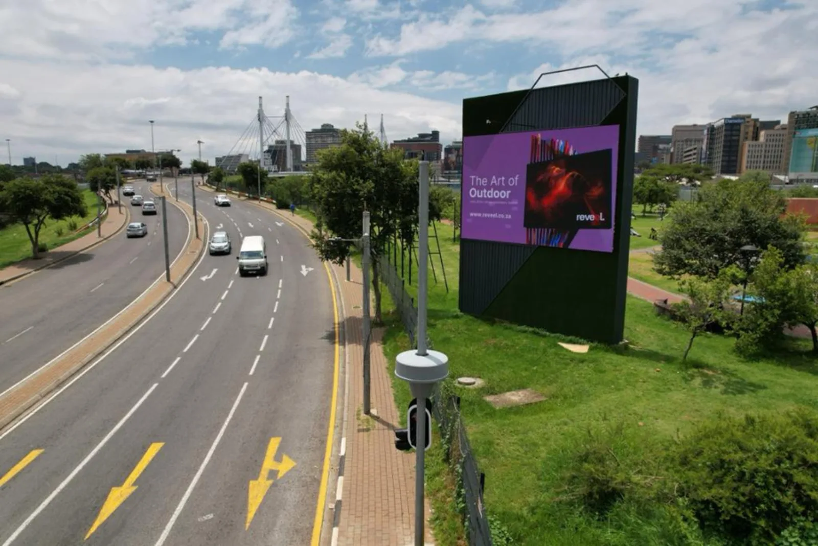 Nelson Mandela Bridge toward Nelson Mandela Bridge (VOR-012) — digital LED screen in JHB CBD, 5m × 8m